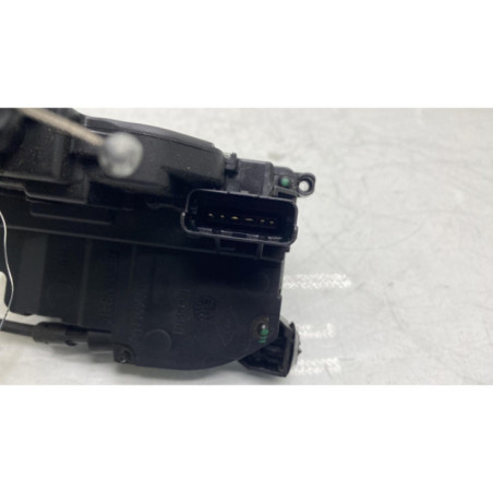 Serrure arriere droit RENAULT GRAND SCENIC 3