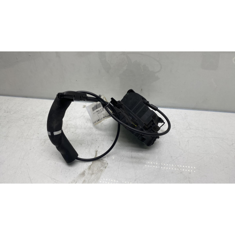 Serrure arriere droit RENAULT GRAND SCENIC 3 Photo n°3