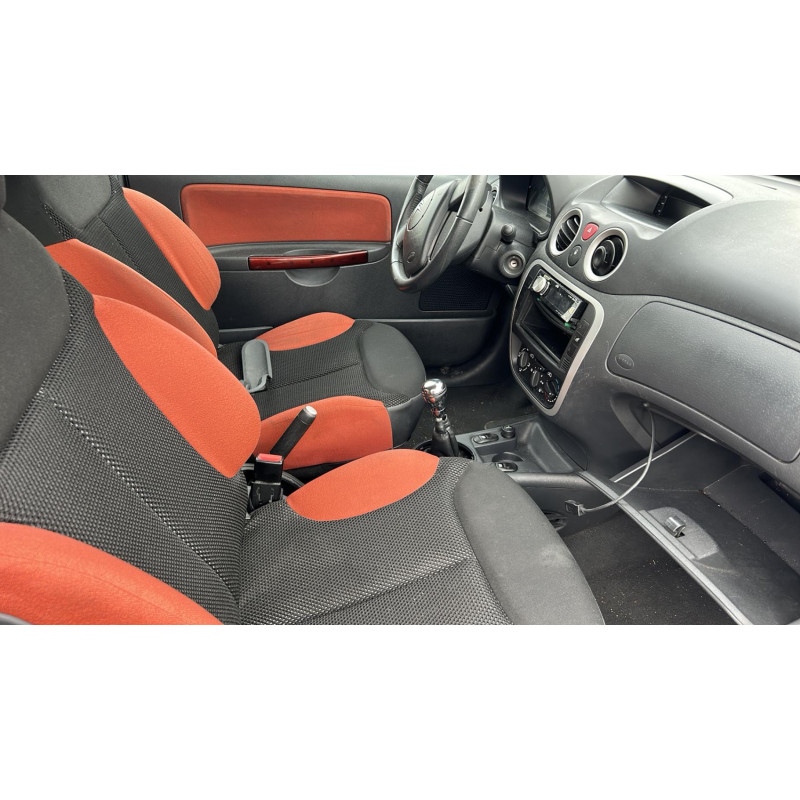 Capot CITROEN C2 Photo n°13