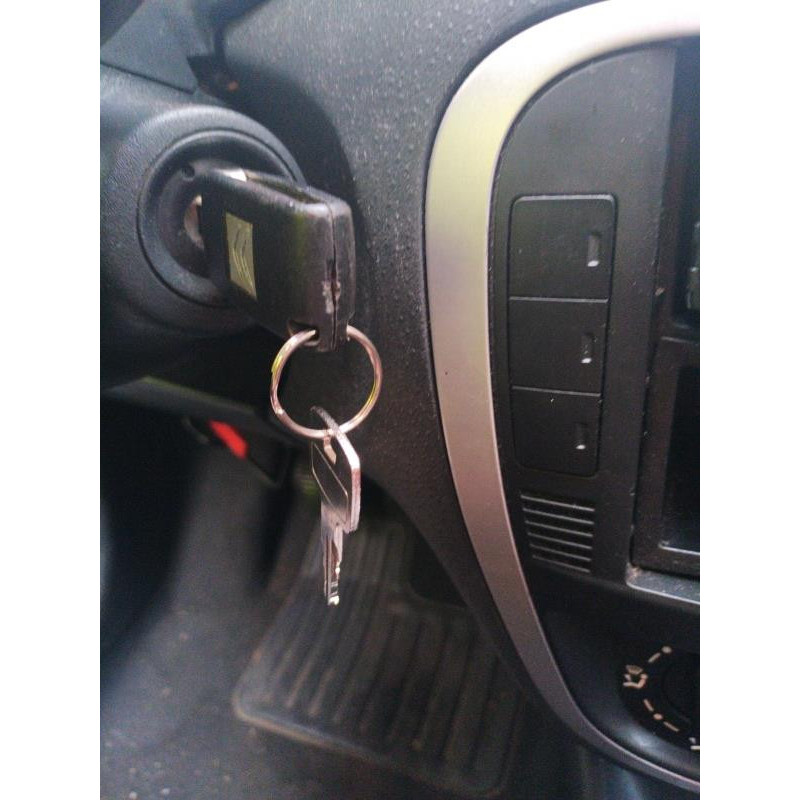 Capot CITROEN C2 Photo n°17