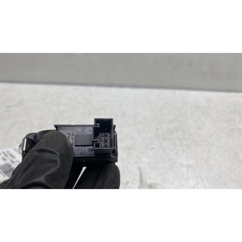 Interrupteur de leve vitre arriere droit VOLKSWAGEN SHARAN 2 Photo n°2