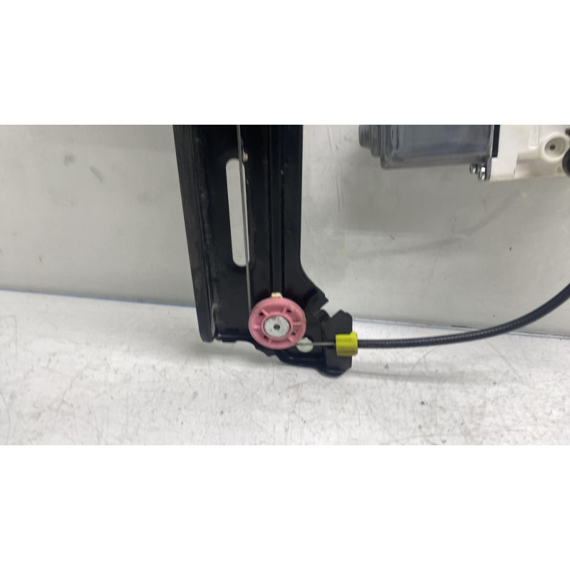 Leve vitre electrique arriere droit VOLKSWAGEN SHARAN 2 Photo n°8