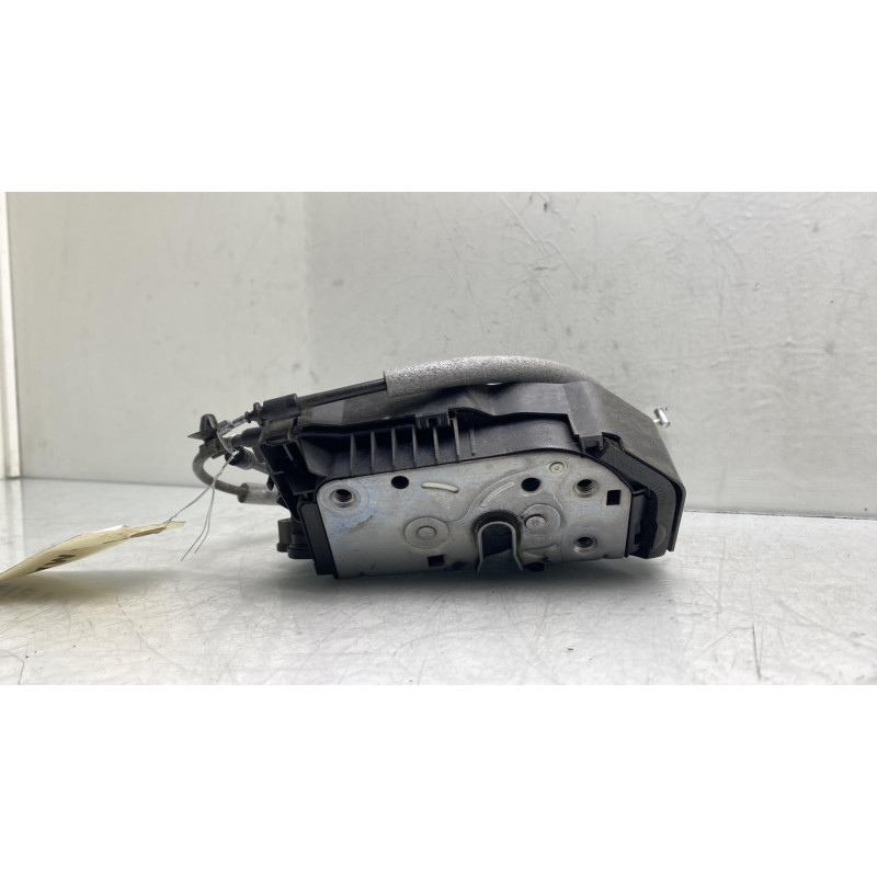 Serrure arriere gauche VOLKSWAGEN SHARAN 2 Photo n°4
