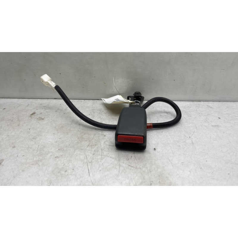 Attache ceinture avant droit HONDA CIVIC 8 Photo n°4