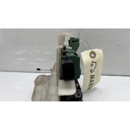 Serrure avant droit VOLKSWAGEN PASSAT 4