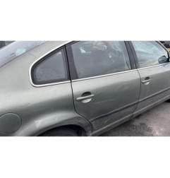 Serrure avant droit VOLKSWAGEN PASSAT 4