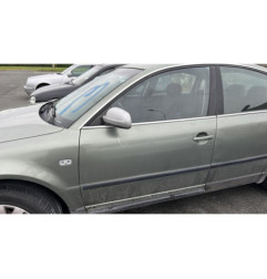 Serrure avant droit VOLKSWAGEN PASSAT 4