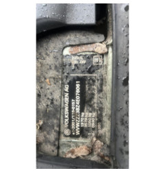 Serrure avant droit VOLKSWAGEN PASSAT 4