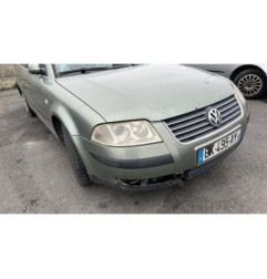 Serrure avant droit VOLKSWAGEN PASSAT 4
