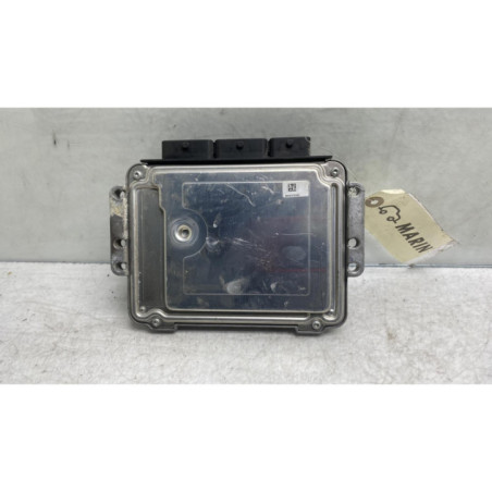 Calculateur moteur RENAULT SCENIC 2