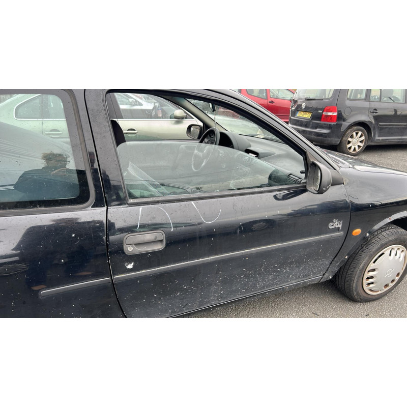 Serrure avant gauche OPEL CORSA B Photo n°5