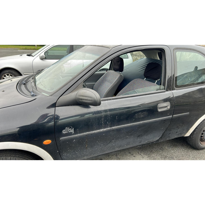 Serrure avant gauche OPEL CORSA B Photo n°10