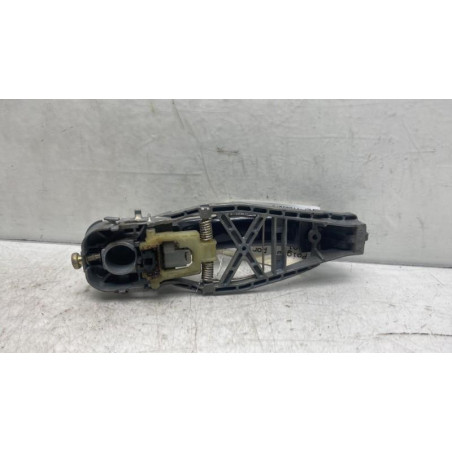 Poignee porte arriere droit VOLKSWAGEN TOURAN 1 Photo n°1