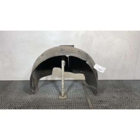 Pare boue arriere gauche VOLKSWAGEN TOURAN 1