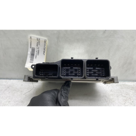 Calculateur moteur PEUGEOT 207