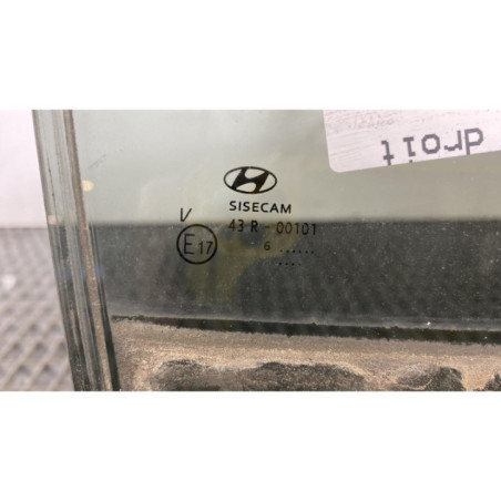 Vitre arriere droit HYUNDAI I 20 2