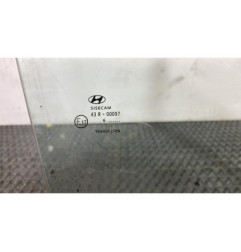 Vitre avant droit HYUNDAI I 20 2 Photo n°1