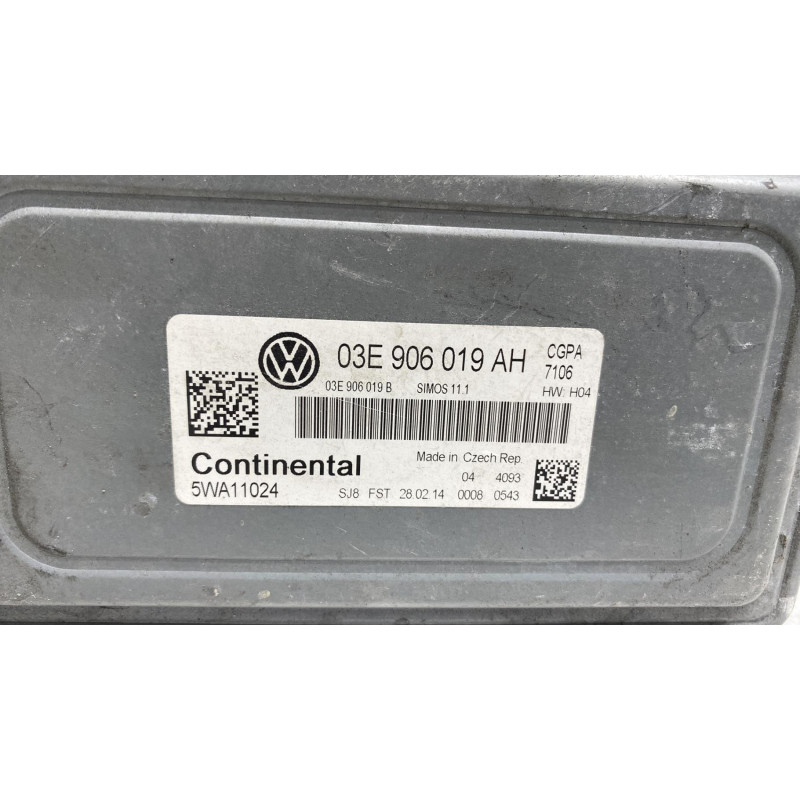 Calculateur moteur VOLKSWAGEN POLO 5 Photo n°1