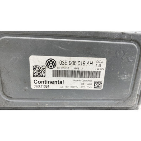 Calculateur moteur VOLKSWAGEN POLO 5 Photo n°1