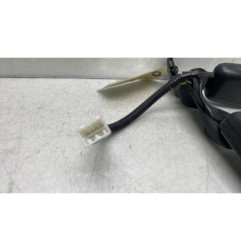 Attache ceinture arriere droit HYUNDAI I 20 2