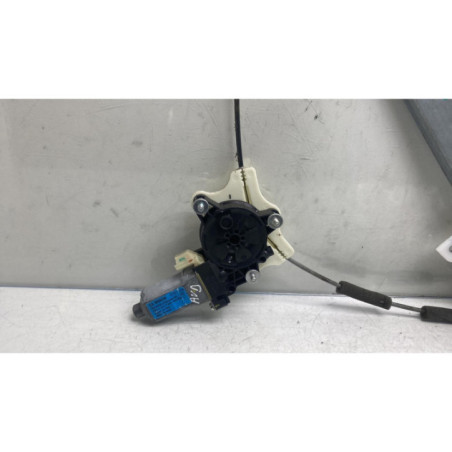 Leve vitre electrique avant droit HYUNDAI I 20 2
