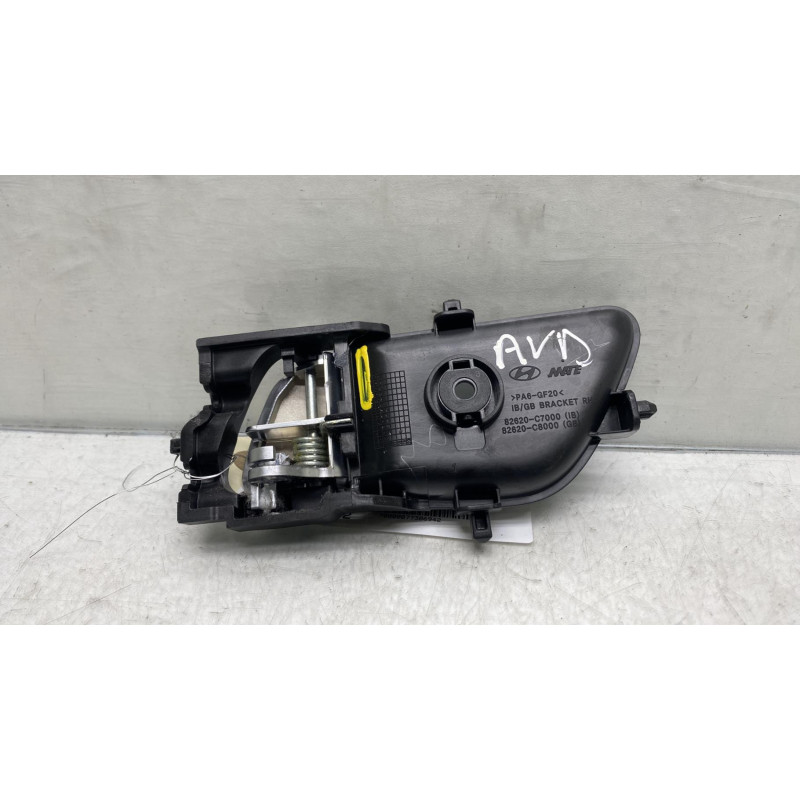 Poignee interieur avant droit HYUNDAI I 20 2 Photo n°3