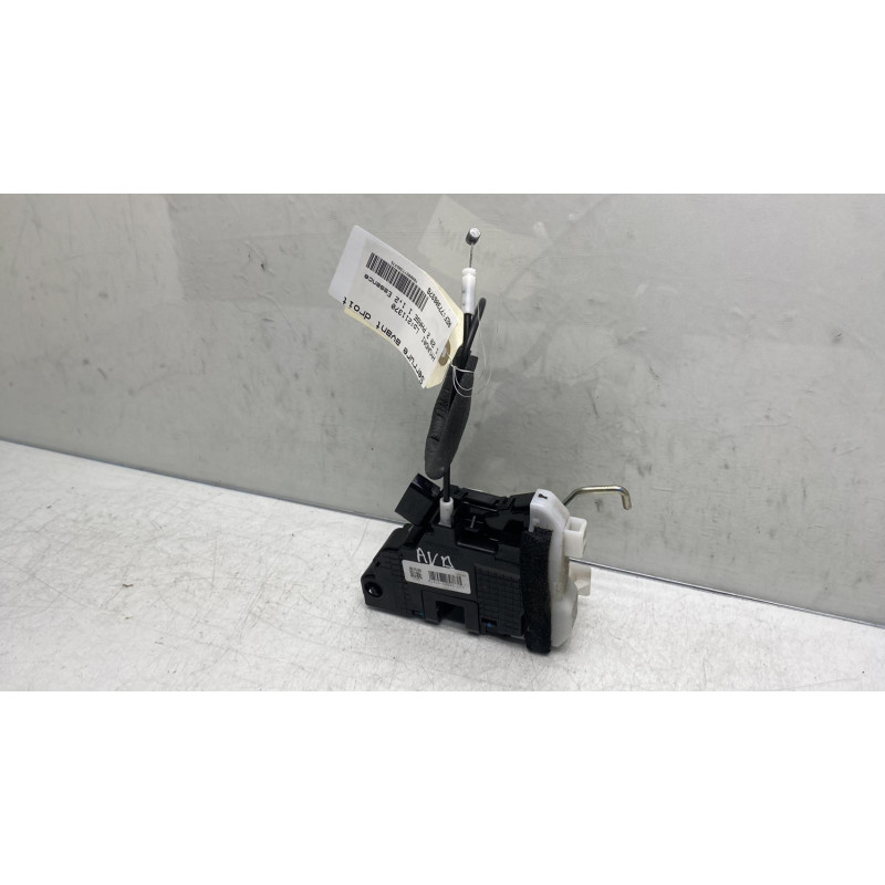 Serrure avant droit HYUNDAI I 20 2 Photo n°1
