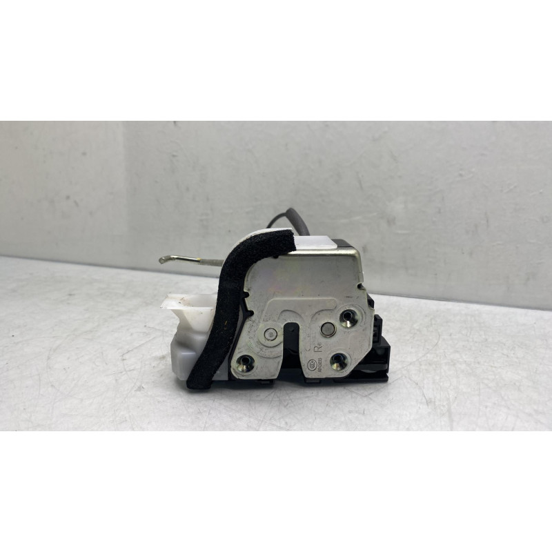 Serrure avant droit HYUNDAI I 20 2 Photo n°3