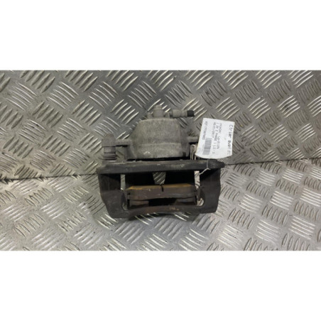 Etrier avant droit (freinage) HYUNDAI I 20 2 Photo n°1