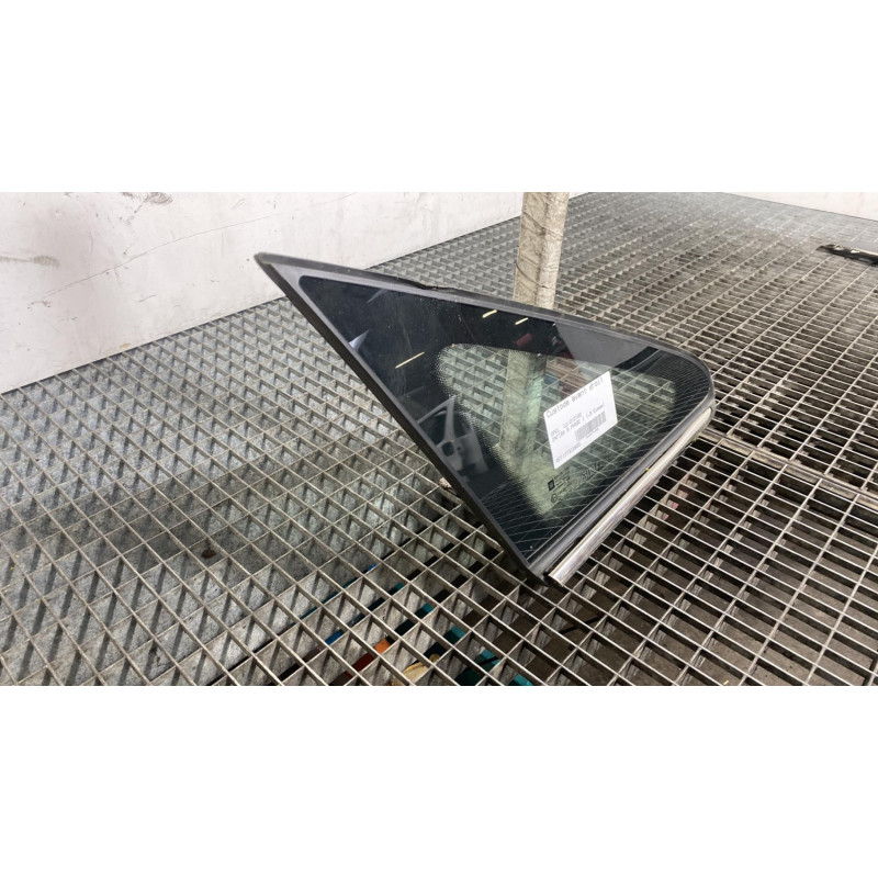 Custode avant droit OPEL ZAFIRA B Photo n°3