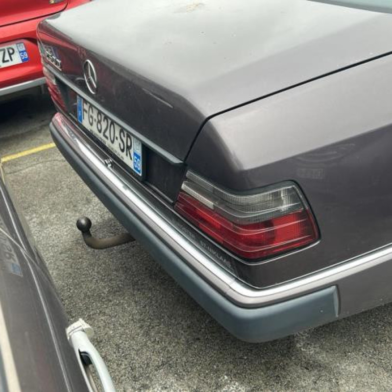 Jante MERCEDES 240 W124 Photo n°10