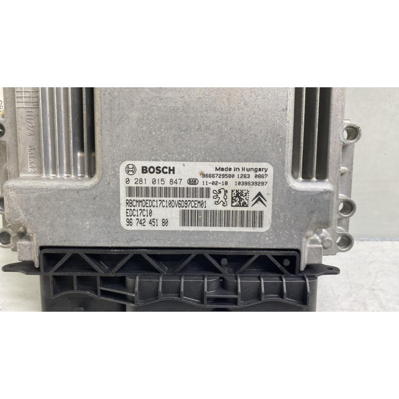 Calculateur moteur PEUGEOT 308 1 Photo n°2