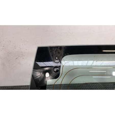 Lunette arriere PEUGEOT 107