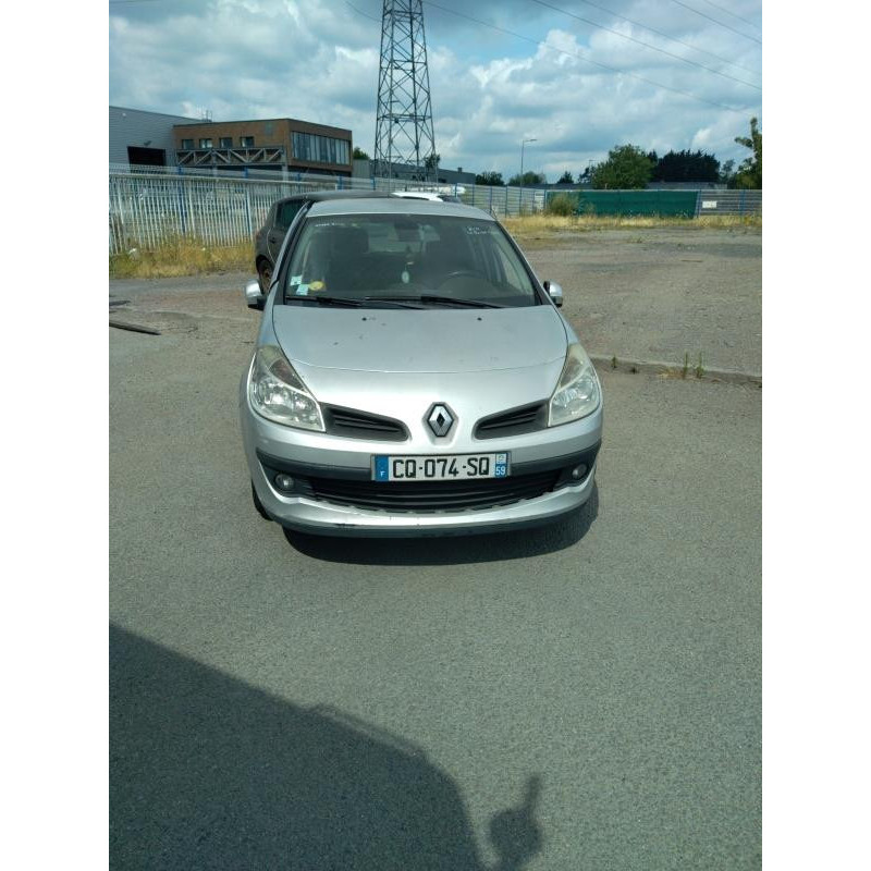 Air bag conducteur RENAULT CLIO 3 Photo n°4