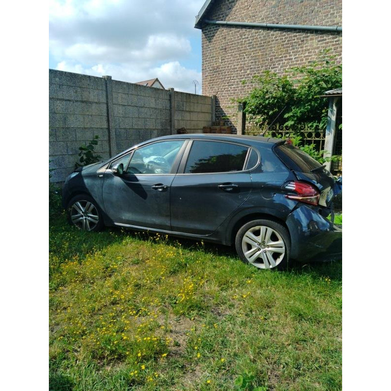 Calculateur moteur PEUGEOT 208 1 Photo n°12