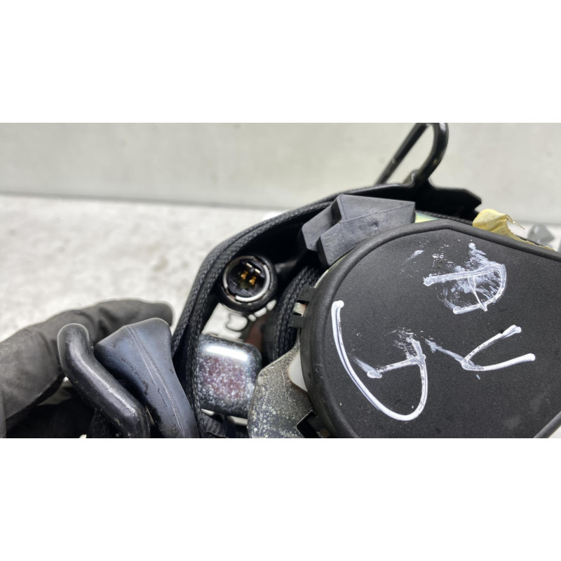 Pretensionneur de ceinture avant droit RENAULT MEGANE 3 Photo n°3