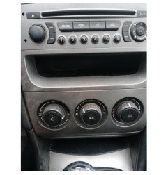 Pretensionneur de ceinture avant droit PEUGEOT 308 1 SW