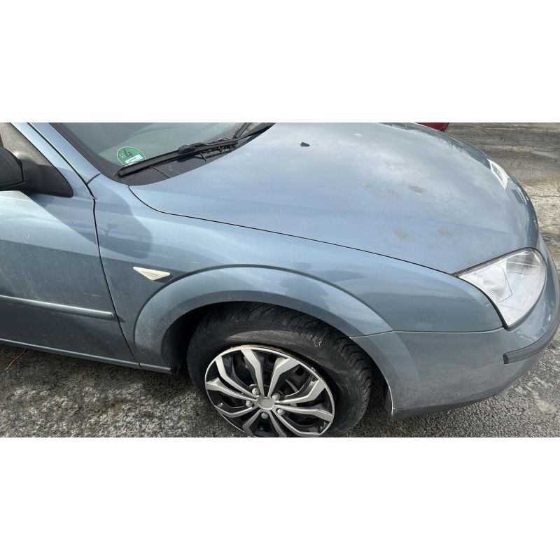 Feu arriere principal droit (feux) FORD MONDEO 2 Photo n°4