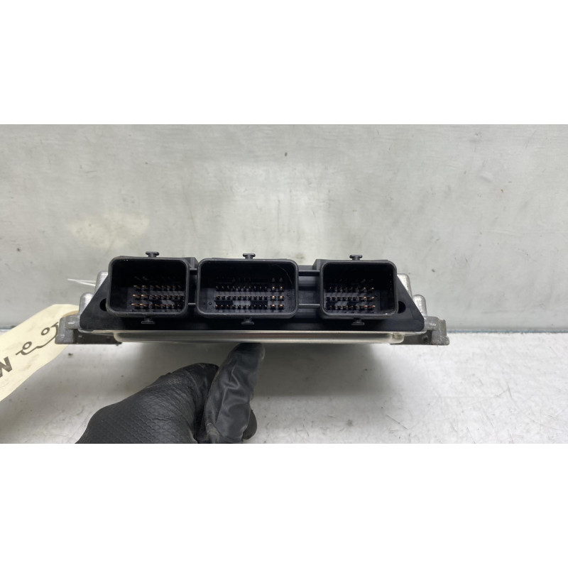 Calculateur moteur FORD FOCUS 2 Photo n°1