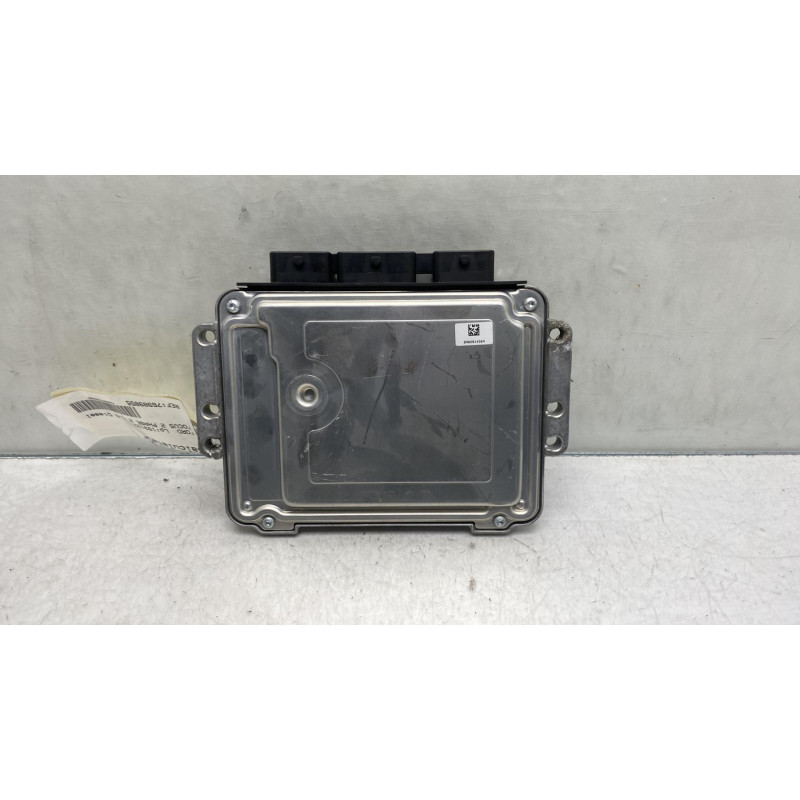 Calculateur moteur FORD FOCUS 2 Photo n°3