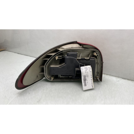Feu arriere principal droit (feux) FORD MONDEO 1