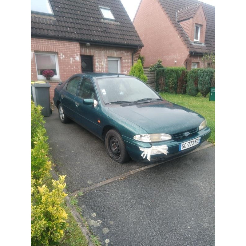 Feu arriere principal droit (feux) FORD MONDEO 1 Photo n°20