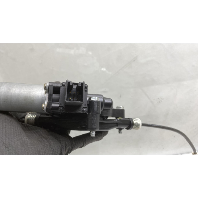 Leve vitre electrique avant droit MAZDA 3 2 Photo n°1