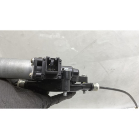 Leve vitre electrique avant droit MAZDA 3 2 Photo n°1