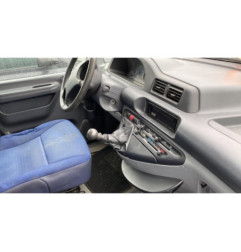 Demarreur PEUGEOT EXPERT 1