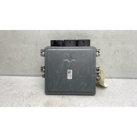 Calculateur moteur FORD FOCUS 3 Photo n°1