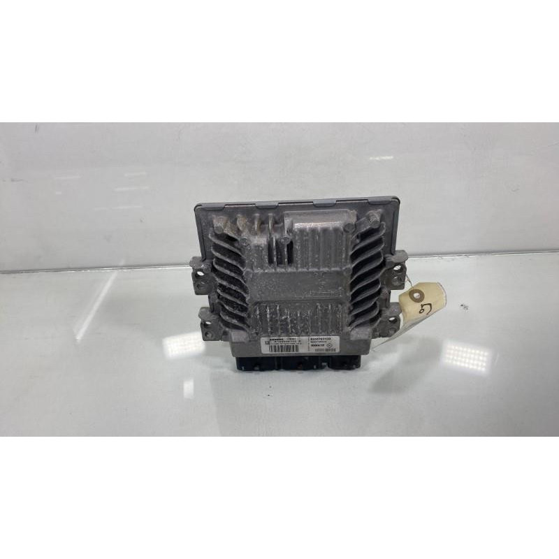 Calculateur moteur RENAULT LAGUNA 3 Photo n°3