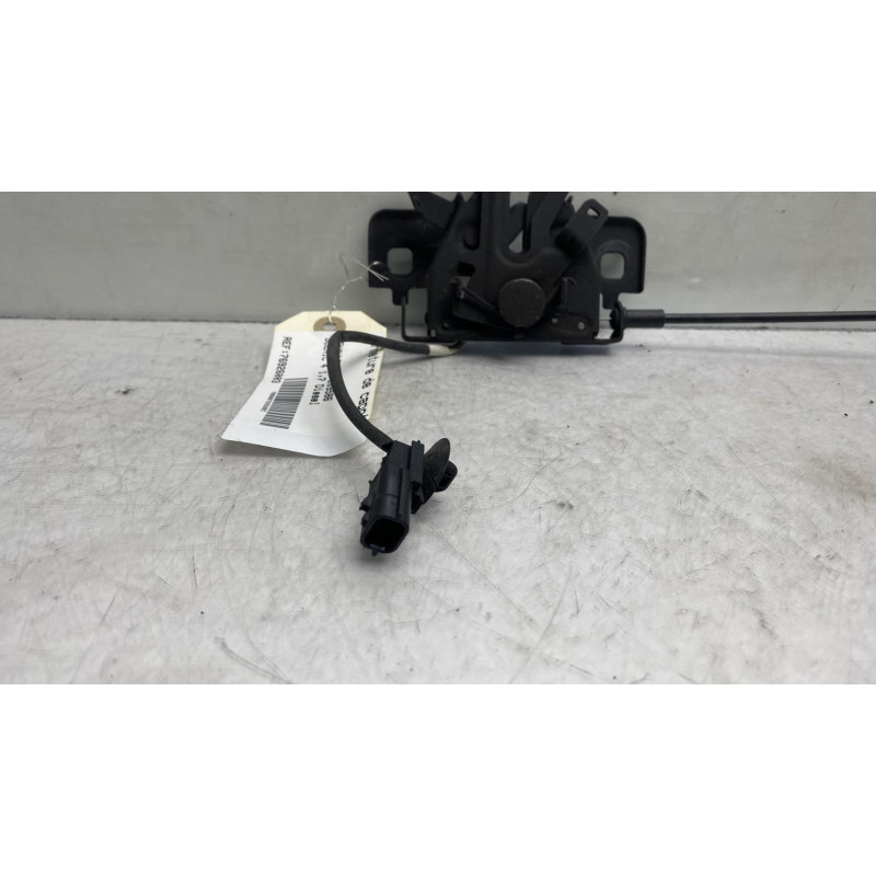 Fermeture de capot RENAULT SCENIC 4 Photo n°2