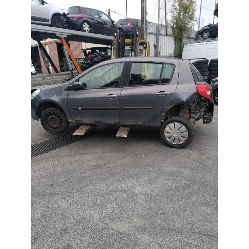 Pretensionneur de ceinture arriere droit RENAULT CLIO 3 Photo n°5