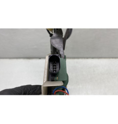 Serrure avant droit VOLKSWAGEN PASSAT 4